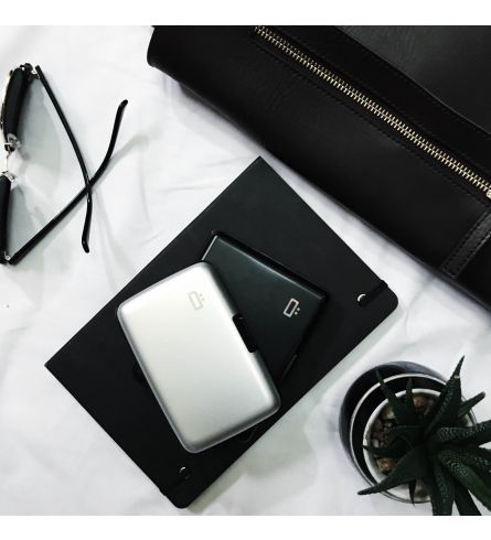 Ögon Card Case Silver